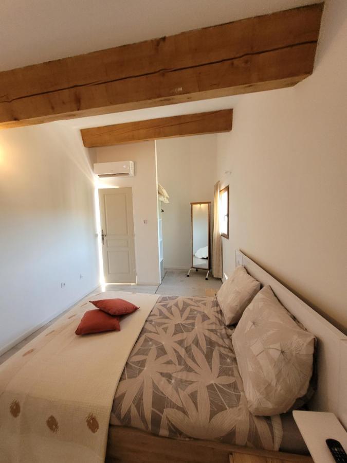 Charmant Duplex Au Coeur Du Village Cotignac Ngoại thất bức ảnh